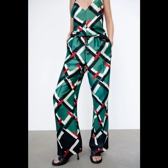 ZARA 2 Piece Geometric Print Pants M and Shirt S - Picture 3 of 5